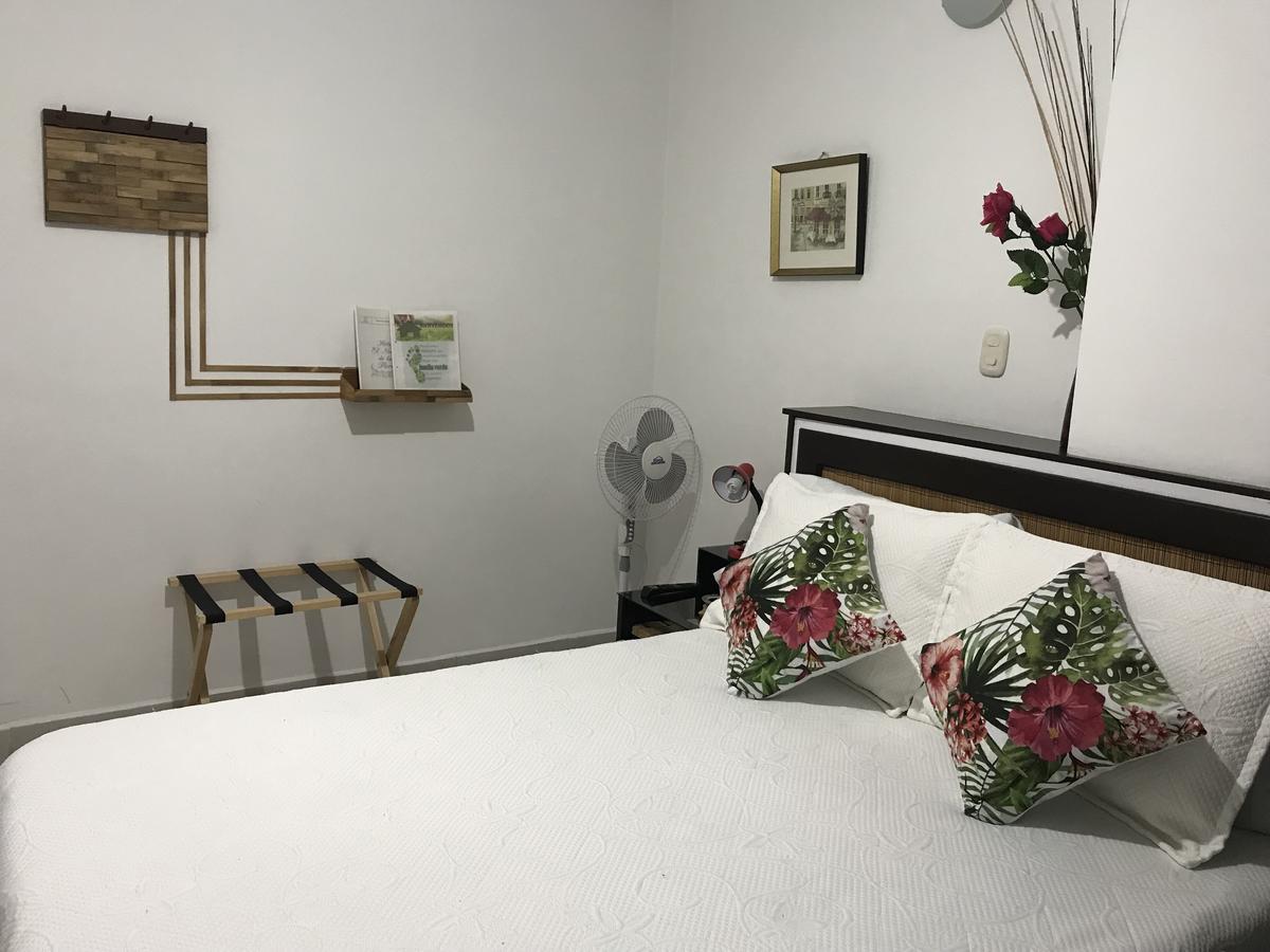 Hotel Meson De Las Flores Armenia  Luaran gambar